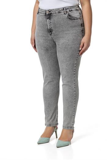 Plus Size High Waist Slim Leg Light Gray Denim Trousers
