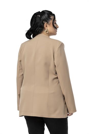 Büyük Beden Kaplama Düğmeli Süs Cep Kapaklı Vatkalı Vizon Ceket