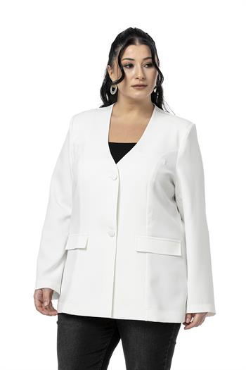 Büyük Beden Kaplama Düğmeli Süs Cep Kapaklı Vatkalı Beyaz Ceket