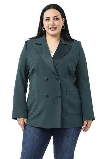 Büyük Beden Saten Yaka ve Düğme Detaylı Cepli Astarlı Zümrüt Yeşili Ceket