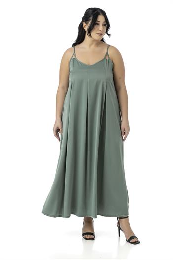 Büyük Beden Ayarlanabilir İnce Askılı Derin Plikaşe Detaylı Yırtmaçlı Saten Uzun Mint Yeşili Elbise