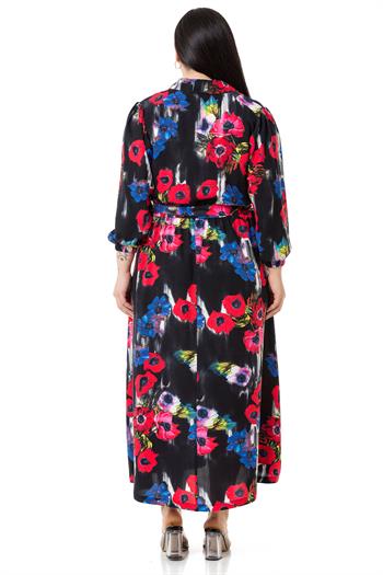 Büyük Beden Gömlek Yaka Kolları ve Beli Büzgülü Kuşak Detaylı Çiçek Desenli Dokuma Viskon Siyah Elbise