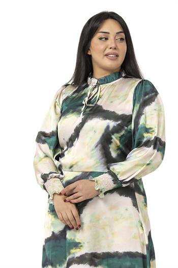 Büyük Beden Hakim Yaka Boyundan Bağcık Detaylı Kolları Gipeli Yeşil Uzun Elbise