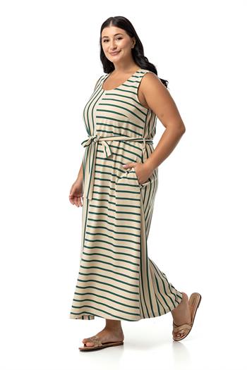 Büyük Beden Kalın Askılı Cepli Kuşaklı Asimetrik Zümrüt Yeşili Çizgili Elbise 