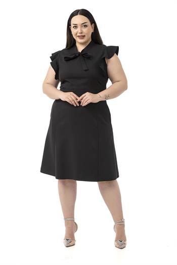 Büyük Beden Yakası Fularlı Kolları Volanlı Midi Siyah Elbise 