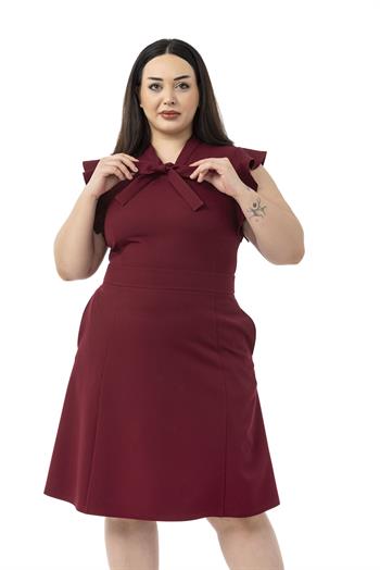 Büyük Beden Yakası Fularlı Kolları Volanlı Midi Bordo Elbise 