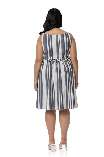 Büyük Beden Yanlarda Büzgü ve Arkada Bağlama Detaylı Keten Mini Lacivert Elbise 