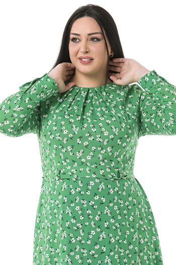 Büyük Beden Yuvarlak Yaka Kuşak Detaylı Uzun Boy Etekleri Yırtmaçlı Yeşil Elbise