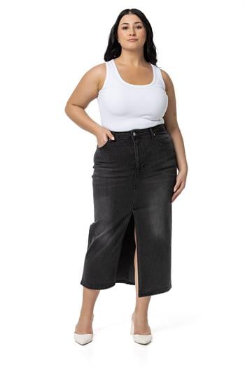 Büyük Beden Önden Yırtmaç Detaylı Beş Cepli Midi Denim Siyah Etek