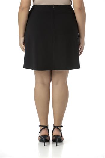 Büyük Beden Önü Çift Katlı Süs Düğme Detaylı Fermuar Kapamalı Mini Siyah Etek