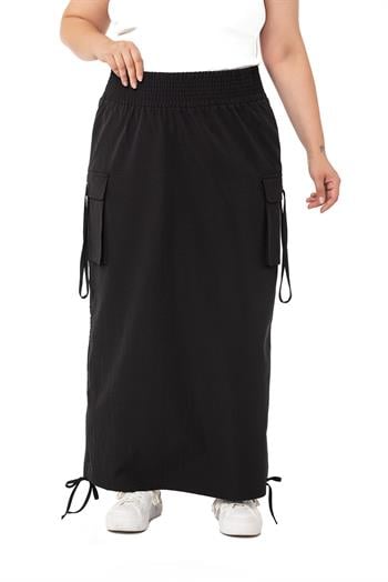 Büyük Beden Yanlardan Büzgü Detaylı Beli Lastikli Paraşüt Uzun Siyah Etek