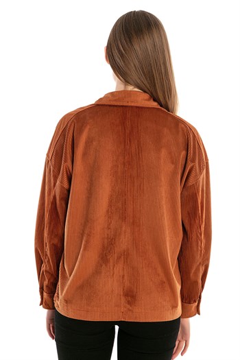 Göğüsten Çift Cepli Robalı Fitilli Kadife Kısa Tarçın Kadın Gömlek