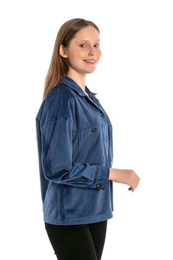 Göğüsten Çift Cepli Robalı Fitilli Kadife Kısa İndigo Kadın Gömlek