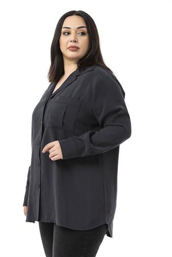 Büyük Beden Göğüste Tek Cepli Siyah Gömlek