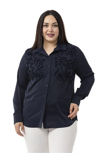 Büyük Beden Kabartmalı Kumaş Detaylı Lacivert Gömlek