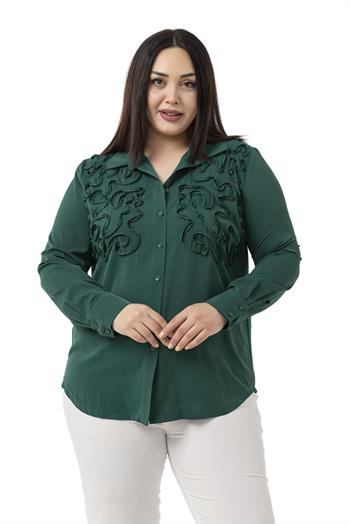 Büyük Beden Kabartmalı Kumaş Detaylı Zümrüt Yeşili Gömlek