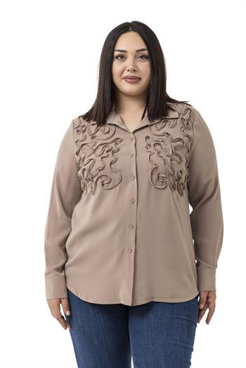 Büyük Beden Kabartmalı Kumaş Detaylı Vizon Gömlek