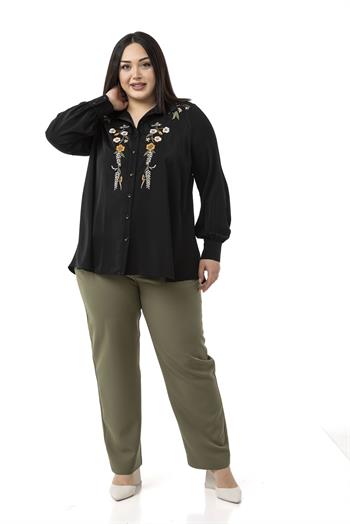 Büyük Beden Nakış Detaylı Siyah Gömlek