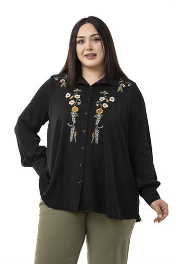 Büyük Beden Nakış Detaylı Siyah Gömlek