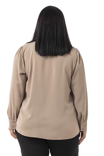 Büyük Beden Önü Fırfır Detaylı Gömlek Yaka Manşetli Vizon Gömlek