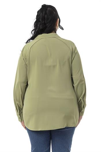 Büyük Beden Reglan Kollu Fıstık Yeşili Gömlek 