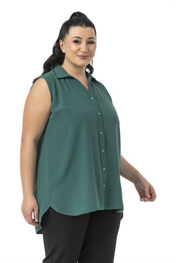 Büyük Beden Sırtta Plikaşe Detaylı Kolsuz Zümrüt Yeşili Gömlek
