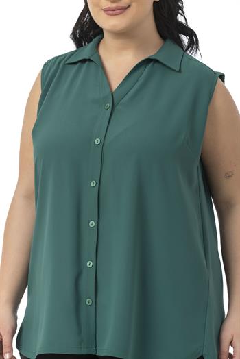 Büyük Beden Sırtta Plikaşe Detaylı Kolsuz Zümrüt Yeşili Gömlek