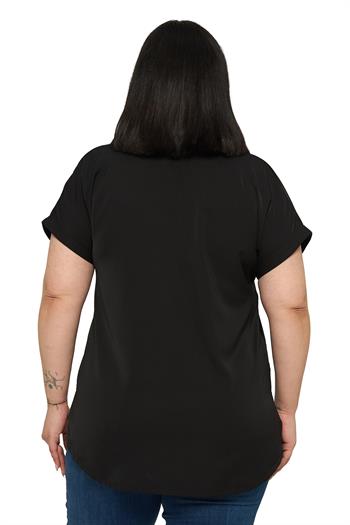 Büyük Beden Tek Cepli Kısa Duble Kollu Siyah Gömlek