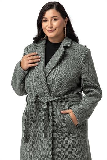 Büyük Beden Ceket Yaka Düğmeli ve Kuşaklı Derin Yırtmaçlı Balıksırtı Astarlı Uzun Yeşil Kaban