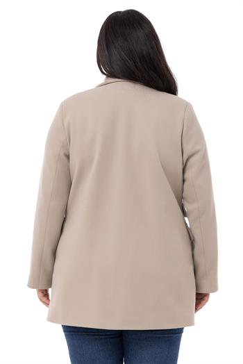 Büyük Beden Cep Detaylı Astarlı Kısa Taş Rengi Kaban