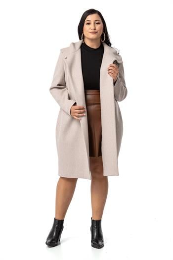 Büyük Beden Dik Yaka Düğme Detaylı Astarlı Bej Rengi Kaşe Kaban
