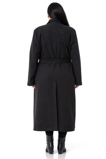 Büyük Beden Yırtmaçlı Uzun Astarlı Siyah Kaşe Kaban