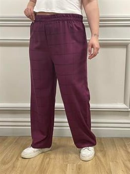 Plus Size Plaid Claret Burgundy Trousers with Elastic Waist