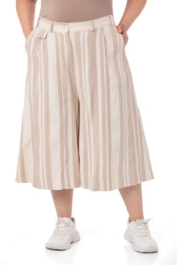 Plus Size Wide Leg Pocket Bermuda BeigeTrousers
