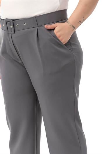 Büyük Beden Önü Pileli Cepli Kemerli Antrasit Pantolon