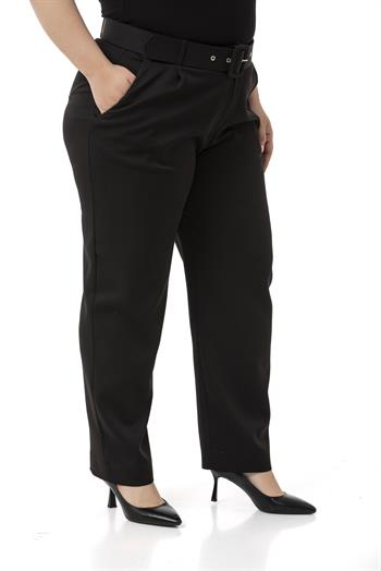 Büyük Beden Önü Pileli Cepli Kemerli Siyah Pantolon