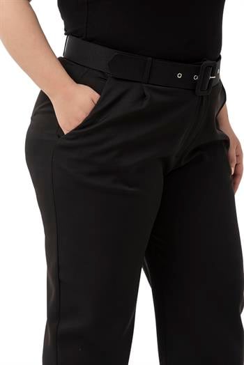Büyük Beden Önü Pileli Cepli Kemerli Siyah Pantolon
