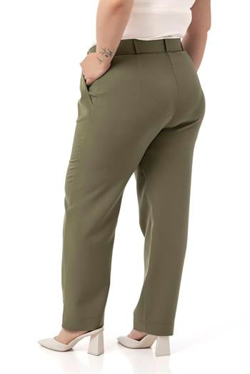 Büyük Beden Önü Pileli Cepli Kemerli Haki Pantolon