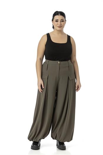 Büyük Beden Şalvar Kesim Beli Arkadan ve Paçası Lastikli Derin Plikaşe Detaylı Haki Pantolon