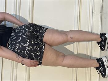 Plus Size Patterned Satin Black White Shorts with Elastic Waist and Side Pockets