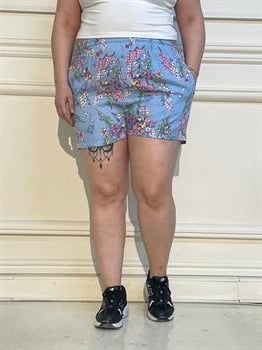 Plus Size Elastic Waist Floral Patterned Double Pocket Shorts Blue