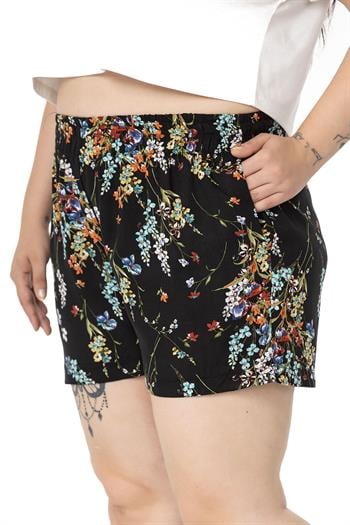 Plus Size Elastic Waist Floral Patterned Double Pocket Shorts Black