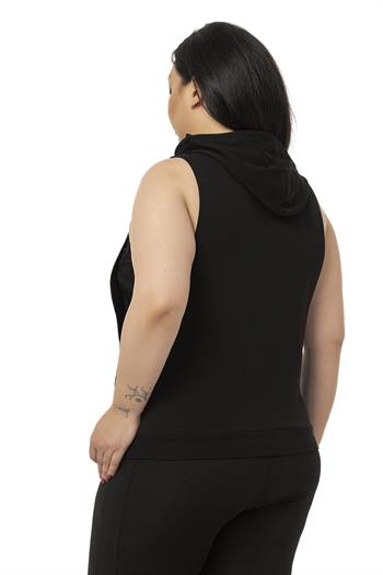 Büyük Beden Kanguru Cepli Kapüşonlu Geniş Kol Oyuntulu Siyah T-shirt