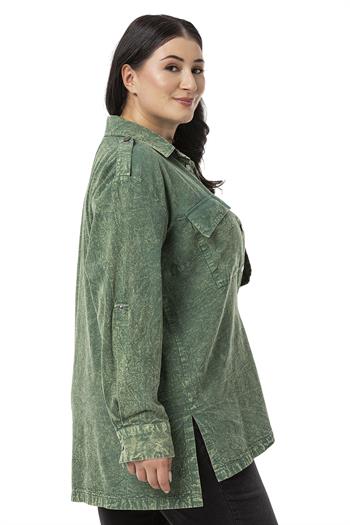 Büyük Beden Çıt Çıt Detaylı Kolları Katlanır Taşlanmış Yeşil Gömlek 