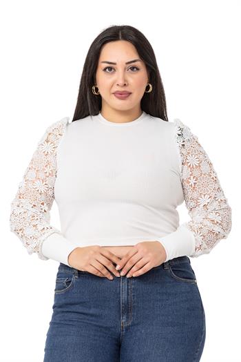 Büyük Beden Kolları Dantelli Kol Ağzı Manşetli Kaşkorse Beyaz Body