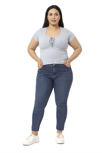 Büyük Beden Yarım Kollu Göğüste Bağcık Detaylı Kaşkorse Gri Body