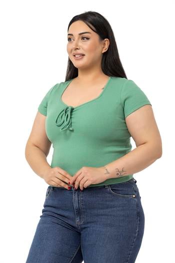 Büyük Beden Yarım Kollu Göğüste Bağcık Detaylı Kaşkorse Yeşil Body