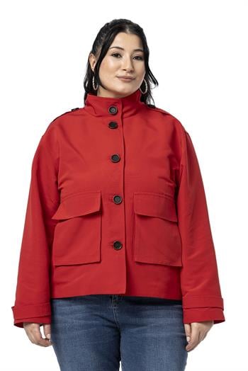 Büyük Beden Dik Yaka Kapaklı Torba Cepli Astarlı Kısa Kırmızı Trençkot