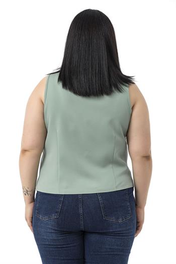 Büyük Beden Düğme Detaylı Çağla Yeşili Bluzan Yelek