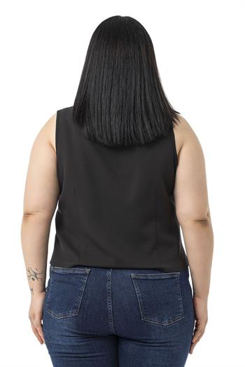 Büyük Beden Düğme Detaylı Siyah Bluzan Yelek